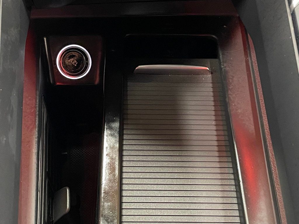 2019 Audi e-tron Prestige quattro - 22952755 - 37