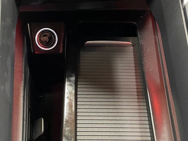 2019 Audi e-tron Prestige quattro - 22952755 - 37