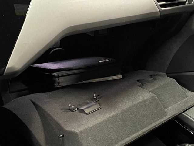 2019 Audi e-tron Prestige quattro - 22952755 - 41