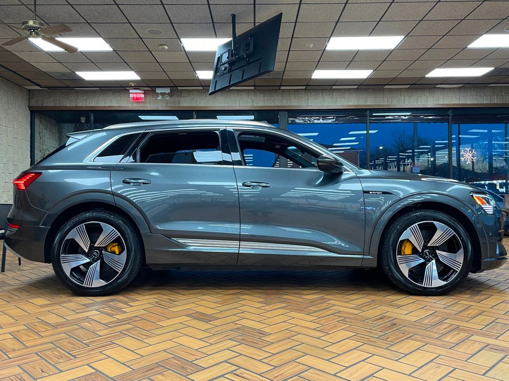 2019 Audi e-tron Prestige quattro - 22952755 - 6