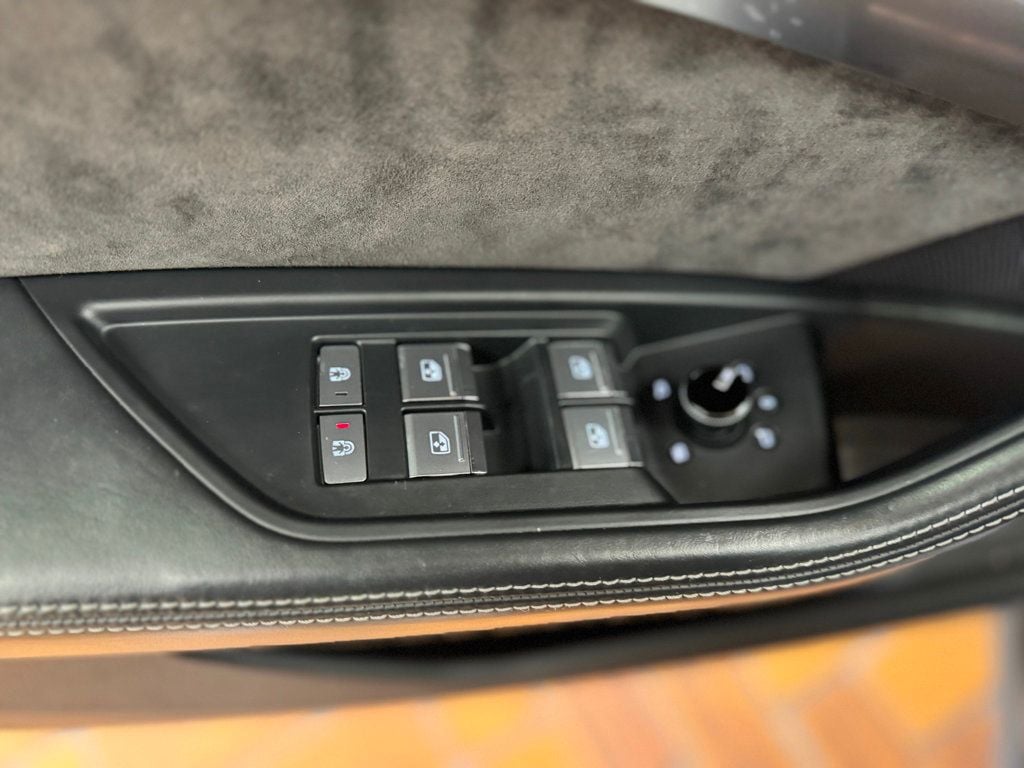 2019 Audi e-tron Prestige quattro - 22957852 - 20