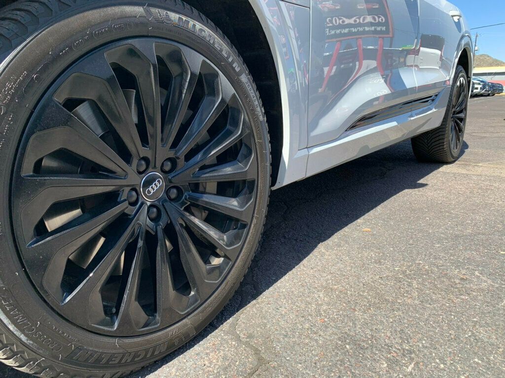 2019 Audi e-tron Prestige quattro - 22927379 - 10