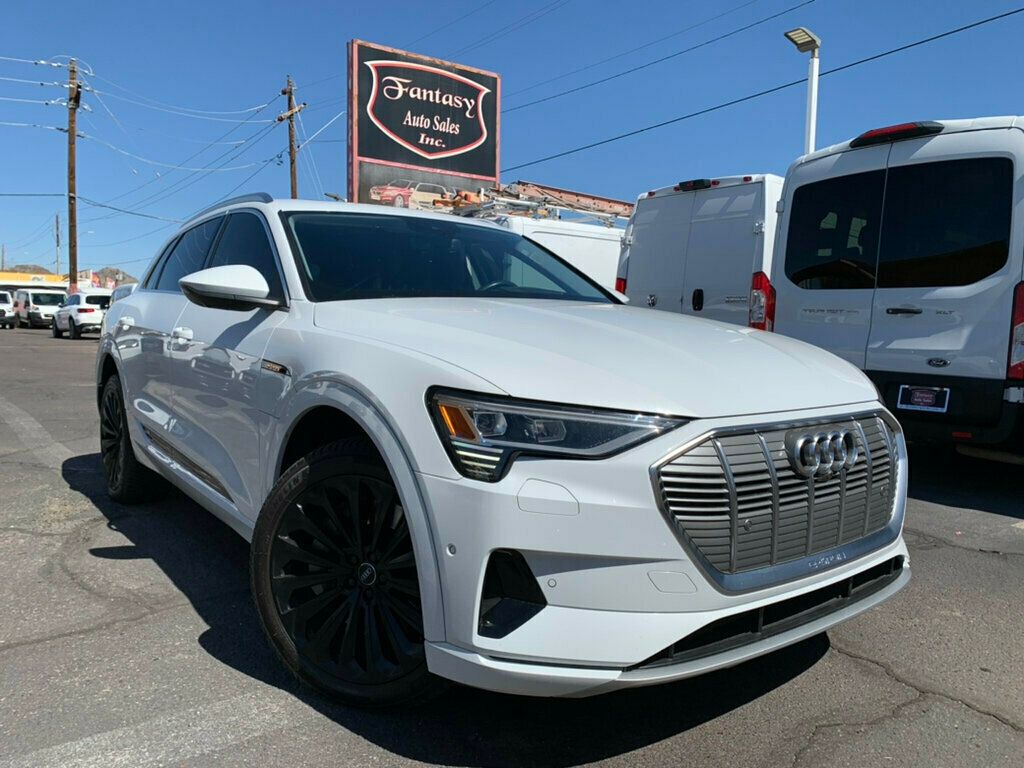 2019 Audi e-tron Prestige quattro - 22927379 - 15