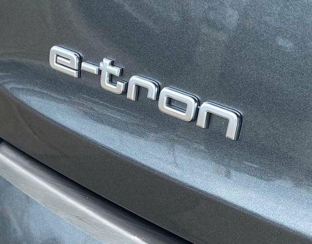 2019 Audi E-TRON Prestige quattro - 22308728 - 55