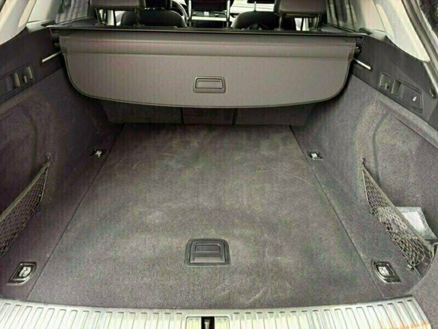 2019 Audi e-tron quattro Prestige AWD 4dr SUV - 22949074 - 31