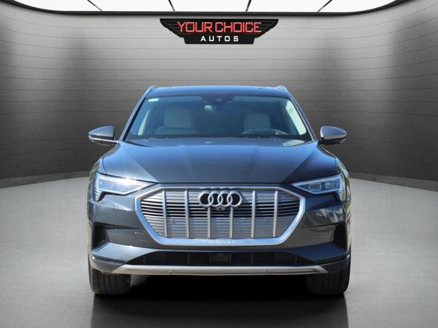 2019 Audi e-tron quattro Prestige AWD 4dr SUV - 22925077 - 1