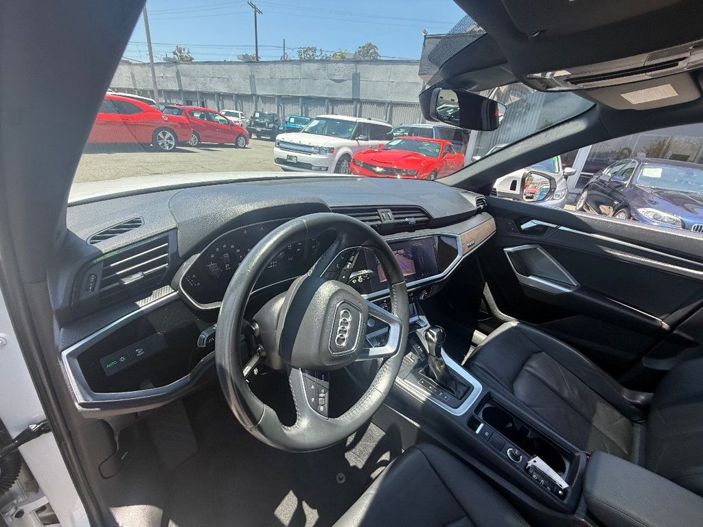 2019 Audi Q3 2.0 TFSI Premium Plus quattro - 22877194 - 9