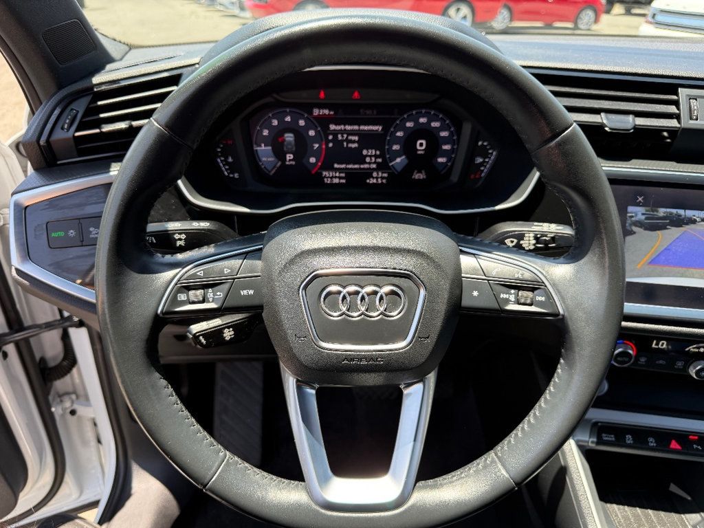 2019 Audi Q3 2.0 TFSI Premium Plus quattro - 22877194 - 19