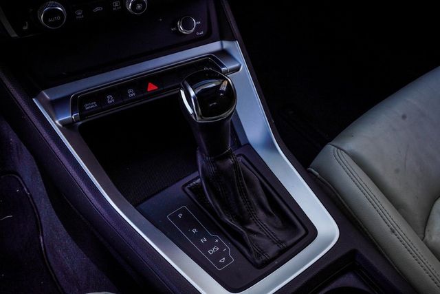 2019 Audi Q3 2.0 TFSI Premium quattro - 22926357 - 17