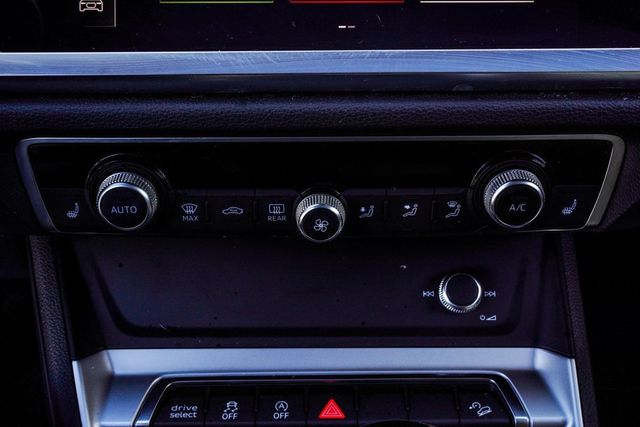 2019 Audi Q3 2.0 TFSI Premium quattro - 22926357 - 25