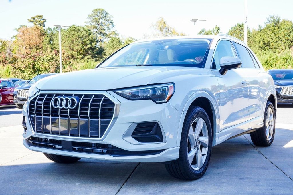 2019 Audi Q3 Premium photo 3