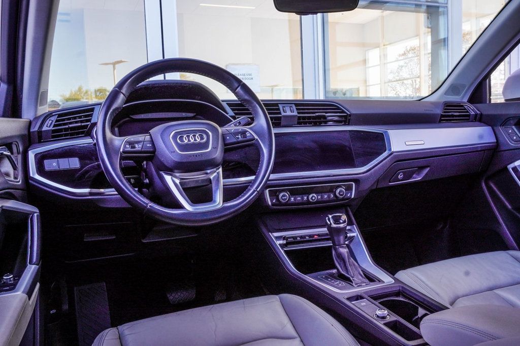 2019 Audi Q3 Premium photo 4