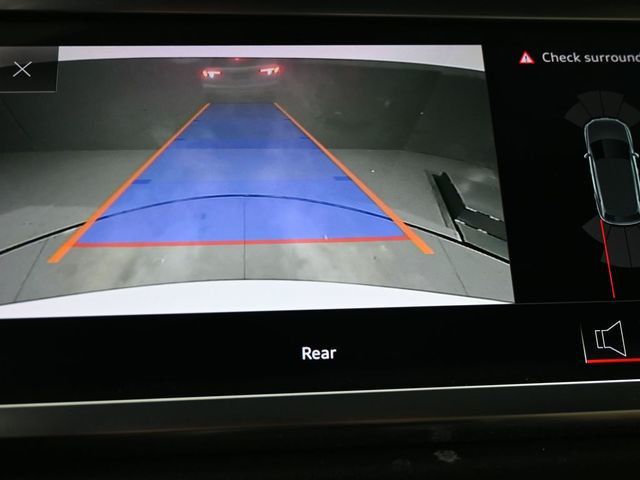 2019 Audi Q3 2.0 TFSI S line Premium Plus quattro - 22992159 - 21