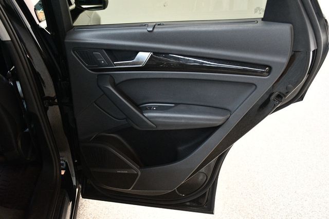 2019 Audi Q5 2.0 TFSI Prestige - 23059681 - 26