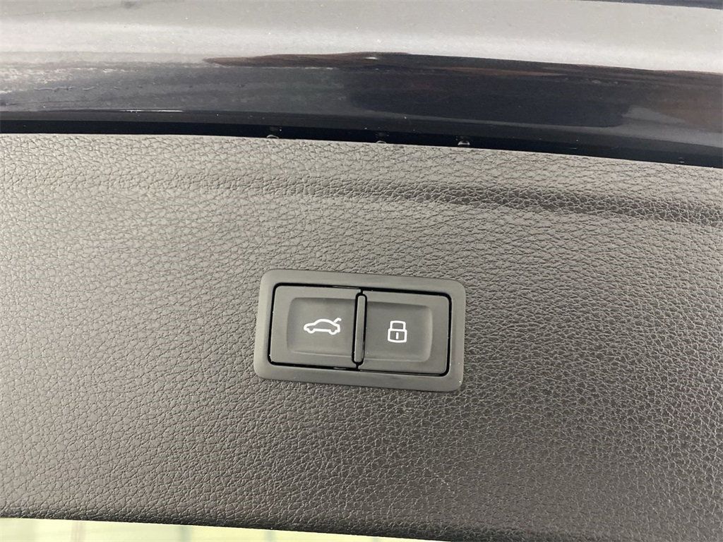 2019 Audi Q5 2.0T Premium Plus - 21130619 - 33