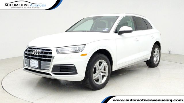 2019 Audi Q5 Premium 45 TFSI quattro with Convenience Pkg & Panoramic Sunroof - 22944667 - 0