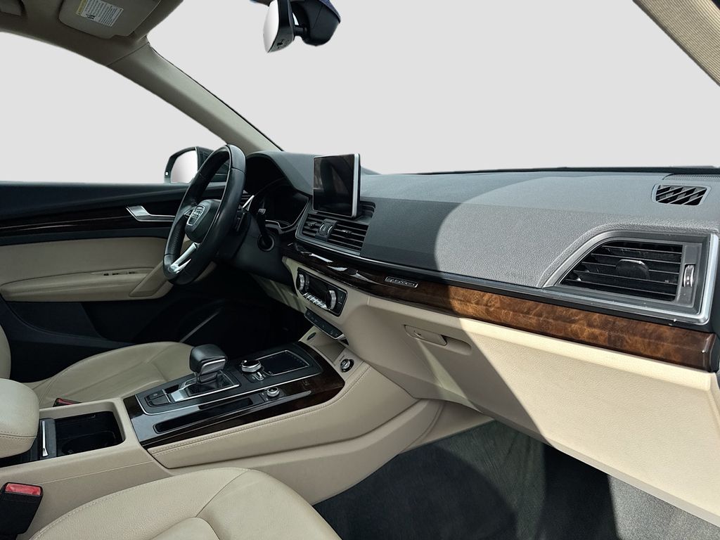 2019 Audi Q5 Premium Plus 45 TFSI quattro - 22977028 - 20