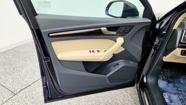 2019 Audi Q5 Premium Plus 45 TFSI quattro - 23095240 - 10