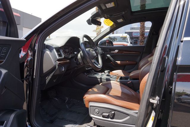 2019 Audi Q5 PREMIUM PLUS 45 TFSI QUATTRO, PREMIUM WHEELS, PANORAMA MOONROOF - 23065788 - 16