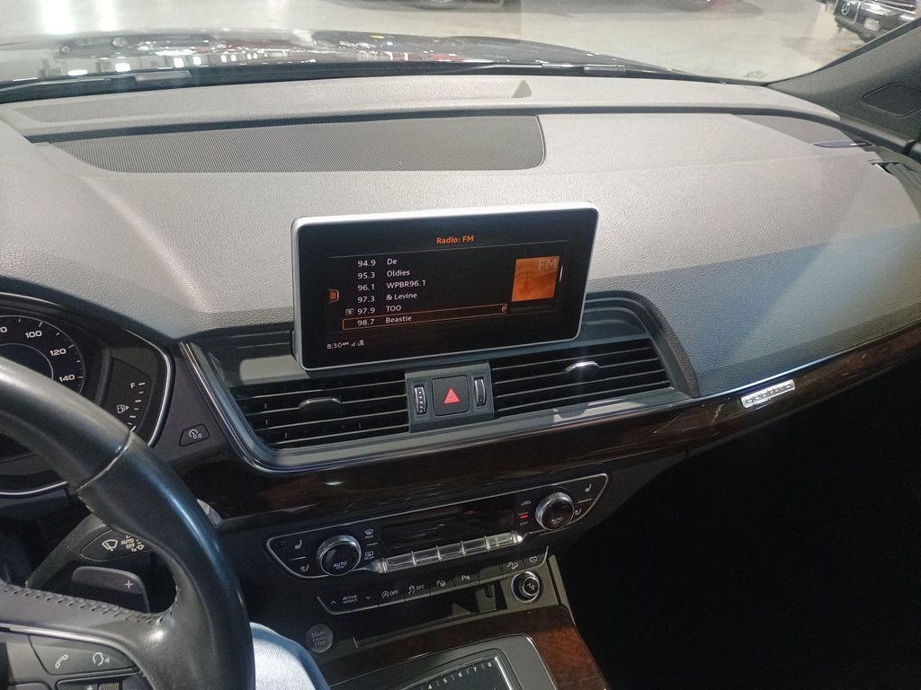 2019 Audi Q5 Prestige 45 TFSI quattro 1 Owner - 22973866 - 21