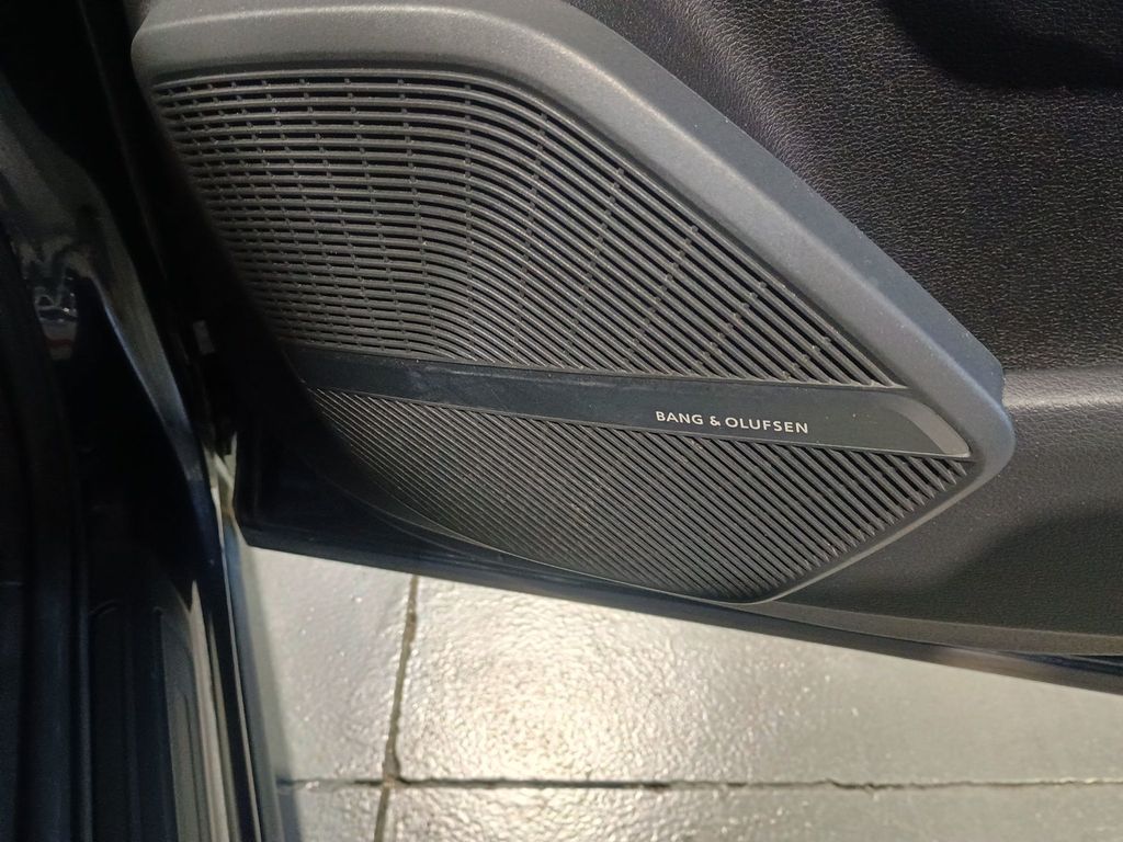 2019 Audi Q5 Prestige 45 TFSI quattro 1 Owner - 22973866 - 33