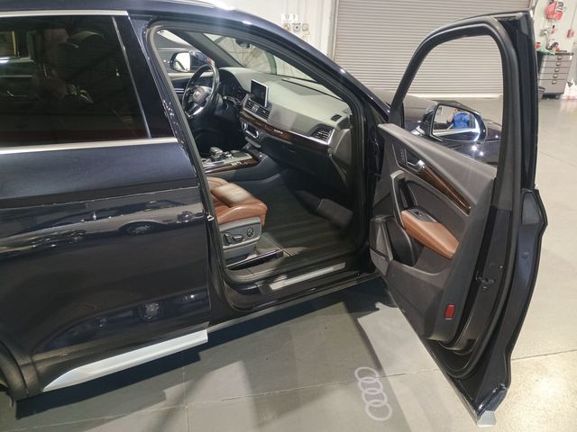 2019 Audi Q5 Prestige 45 TFSI quattro 1 Owner - 22973866 - 37