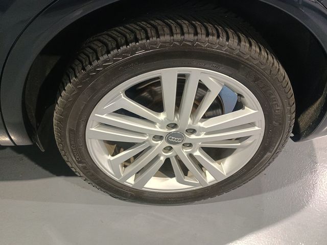 2019 Audi Q5 Prestige 45 TFSI quattro 1 Owner - 22973866 - 46