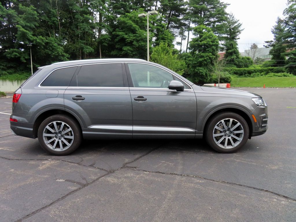 2019 Audi Q7 Premium Plus photo 17