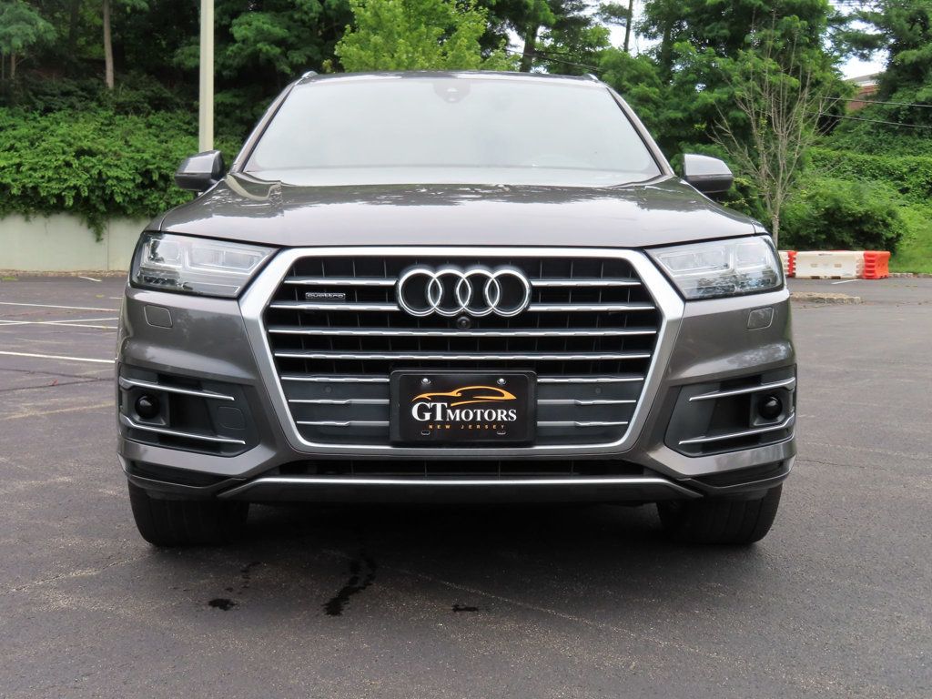 2019 Audi Q7 Premium Plus photo 2