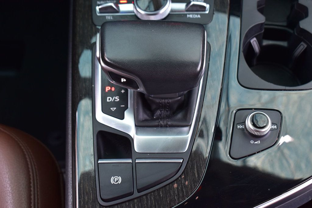 2019 Audi Q7 3.0 TFSI Premium - 23046285 - 36