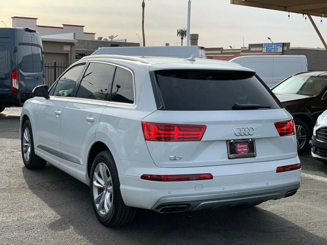 2019 Audi Q7 Premium photo 12