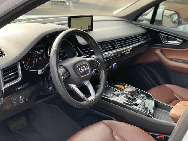 2019 Audi Q7 Premium photo 7