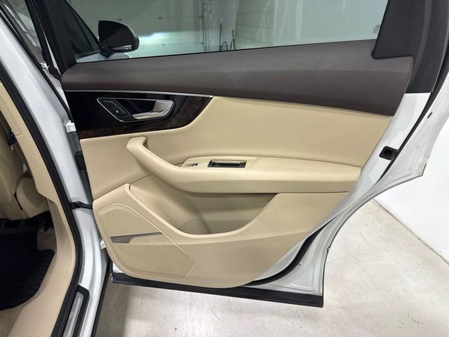 2019 Audi Q7 55 Premium - 23038509 - 45