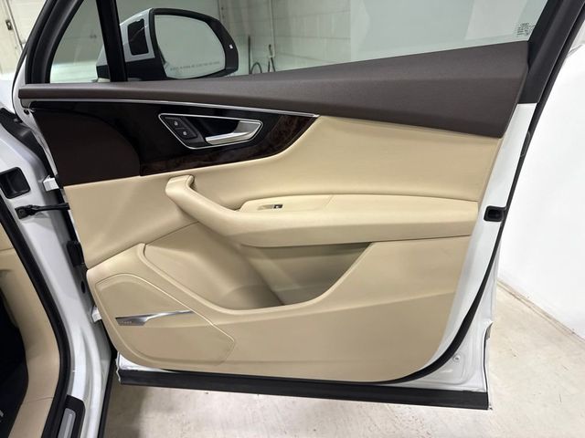 2019 Audi Q7 55 Premium - 23038509 - 50