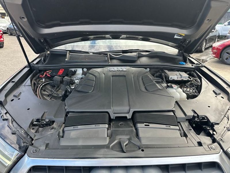 2019 Audi Q7 55 Premium Plus photo 15