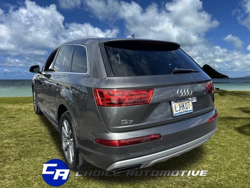 2019 Audi Q7 55 Premium Plus photo 2
