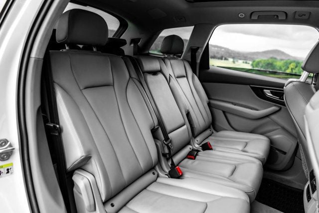 2019 Audi Q7 LocalTrade/PremiumPlus/AudiVirtualCockpit/ColdWeatherPkg/NAV - 23070477 - 16