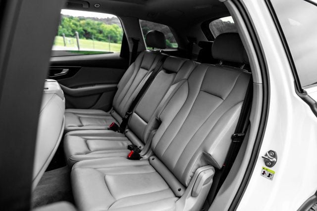 2019 Audi Q7 LocalTrade/PremiumPlus/AudiVirtualCockpit/ColdWeatherPkg/NAV - 23070477 - 17