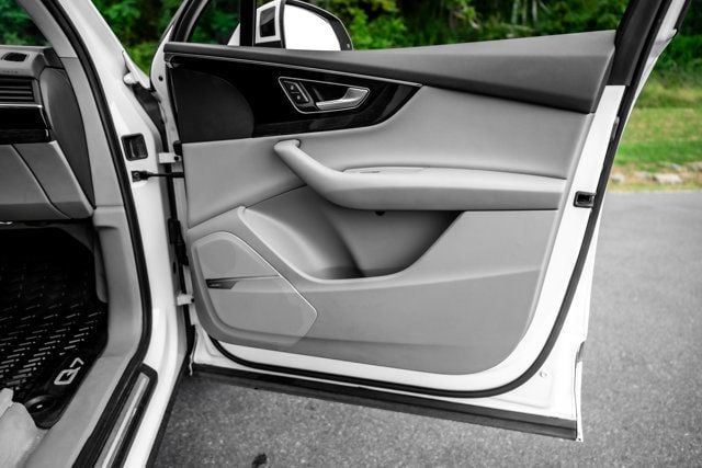 2019 Audi Q7 LocalTrade/PremiumPlus/AudiVirtualCockpit/ColdWeatherPkg/NAV - 23070477 - 18