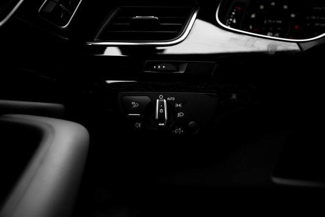 2019 Audi Q7 LocalTrade/PremiumPlus/AudiVirtualCockpit/ColdWeatherPkg/NAV - 23070477 - 36