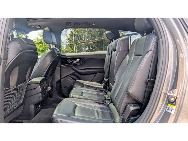 2019 Audi Q7 Premium Plus - 22945249 - 17