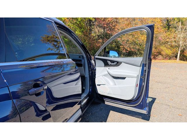 2019 Audi Q7 Premium Plus - 22931892 - 9