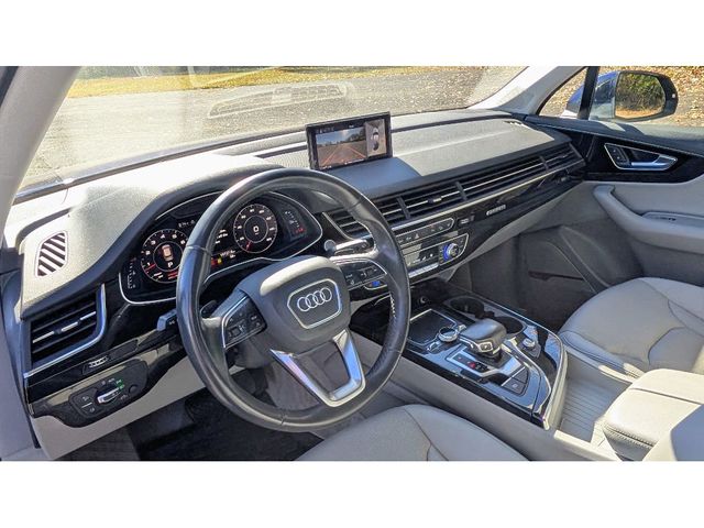 2019 Audi Q7 Premium Plus - 22931892 - 17