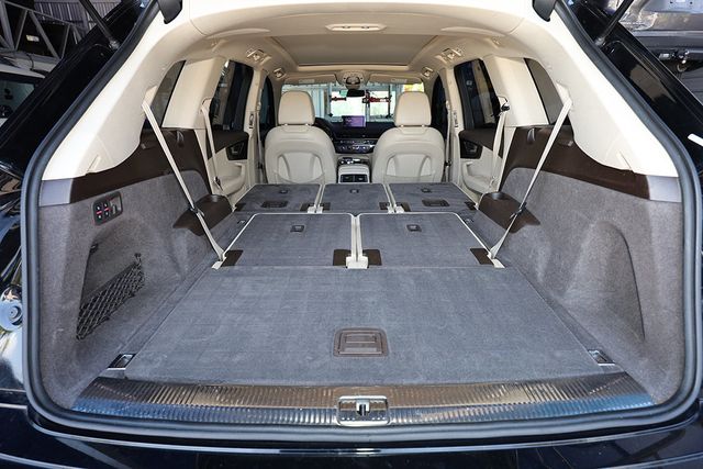 2019 AUDI Q7 Premium Plus 55 TFSI quattro - 23030798 - 22