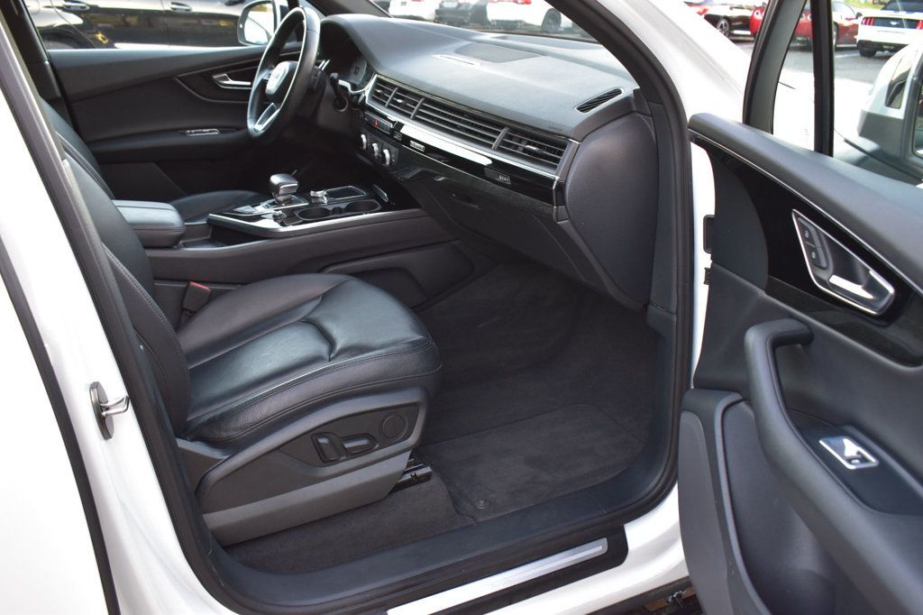 2019 Audi Q7 Premium Plus 55 TFSI quattro - 23082719 - 17