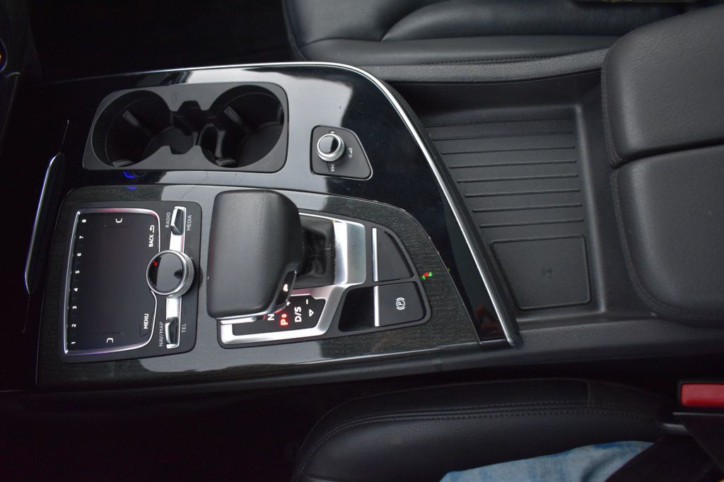 2019 Audi Q7 Premium Plus 55 TFSI quattro - 23082719 - 57