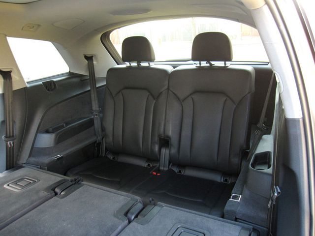 2019 Audi Q7 Premium Plus 55 TFSI quattro - 23039461 - 29