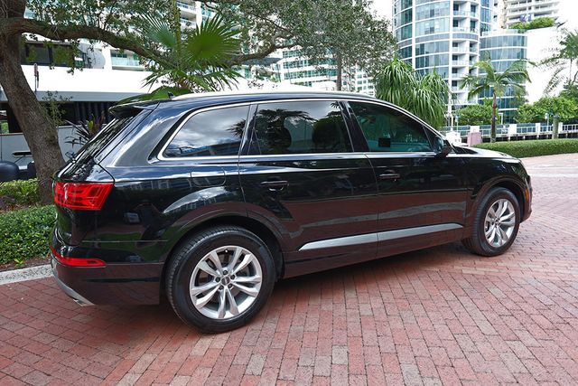2019 Audi Q7 Premium Plus 55 TFSI quattro - 23085124 - 17