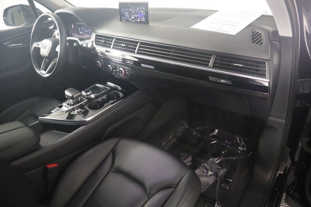 2019 Audi Q7 Premium Plus 55 TFSI quattro - 21140675 - 8