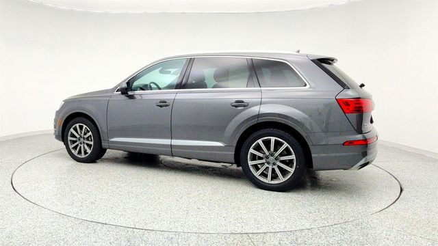2019 Audi Q7 Premium Plus 55 TFSI quattro with 20'' Wheels & Cold Weather Pkg - 22957579 - 6